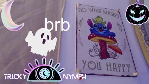 Snapshot of tricky_nymph chatting on 10-23-25, 07:07 Cassie online show from 10-23-25, 07:07