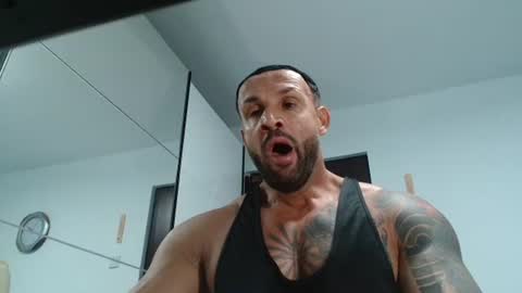 Snapshot of tridentmuscles chatting on 05-14-26, 10:55 tridentmuscles online show from 05-14-26, 10:55