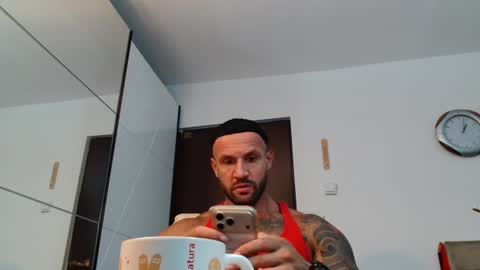 Snapshot of tridentmuscles chatting on 05-28-26, 10:01 tridentmuscles online show from 05-28-26, 10:01