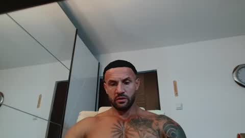 Snapshot of tridentmuscles chatting on 06-05-26, 09:15 tridentmuscles online show from 06-05-26, 09:15