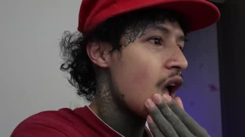 - trieone online show from 12-22-25, 12:02