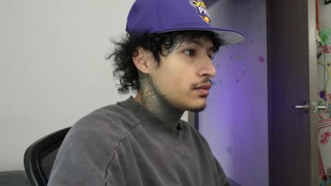 - trieone online show from 02-01-26, 04:38