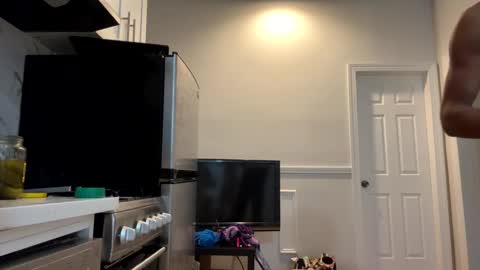 Snapshot of trillahung chatting on 01-26-25, 11:29 WapBopper online show from 01-26-25, 11:29