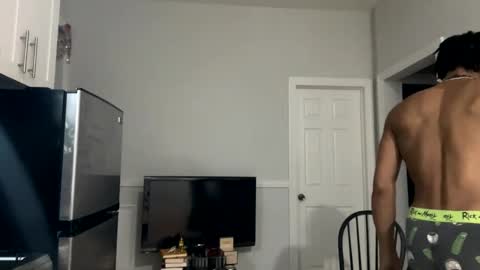 Snapshot of trillahung chatting on 01-30-25, 11:24 WapBopper online show from 01-30-25, 11:24