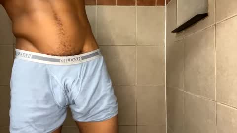 Snapshot of trillahung chatting on 10-04-25, 10:08 WapBopper online show from 10-04-25, 10:08