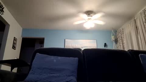 trinicdn online show from 09-29-25, 04:50