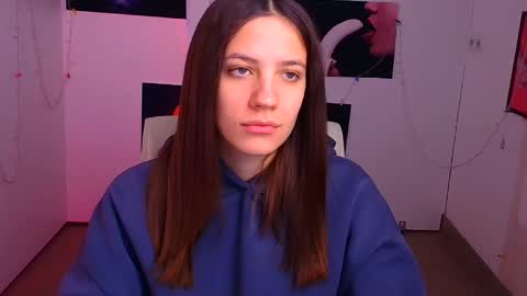 Snapshot of triniti_love chatting on 12-12-24, 06:36 Trinity online show from 12-12-24, 06:36