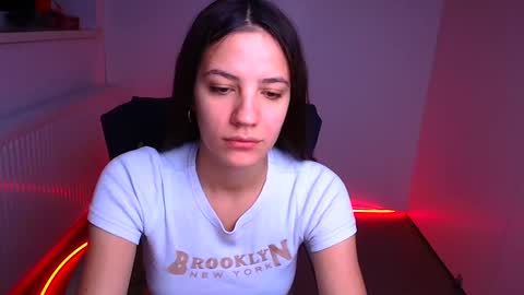 Snapshot of triniti_love chatting on 12-14-24, 06:46 Trinity online show from 12-14-24, 06:46