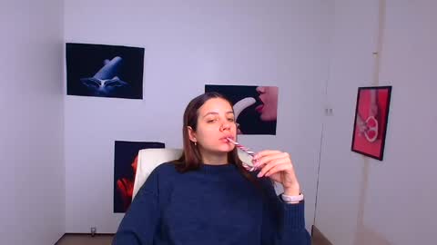 Snapshot of triniti_love chatting on 12-30-24, 06:31 Trinity online show from 12-30-24, 06:31