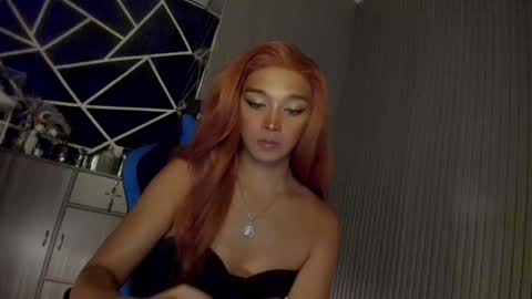 Snapshot of trinityfucksyou chatting on 12-05-24, 06:22 Ms Ella online show from 12-05-24, 06:22