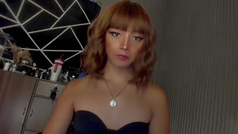 Snapshot of trinityfucksyou chatting on 01-07-25, 03:54 Ms Ella online show from 01-07-25, 03:54