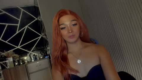 Snapshot of trinityfucksyou chatting on 03-09-25, 06:43 Ms Ella online show from 03-09-25, 06:43