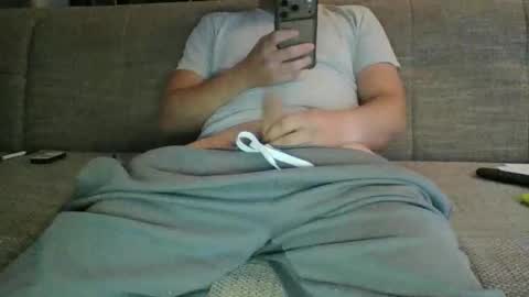 Snapshot of triorio95 chatting on 05-17-26, 10:28 triorio95 online show from 05-17-26, 10:28