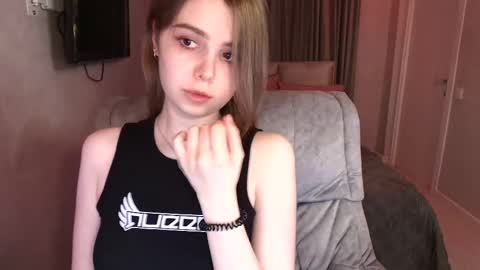 tripleprinces online show from 03-02-25, 03:48