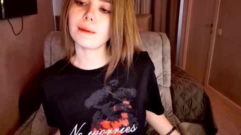 tripleprinces online show from 09-28-25, 07:25