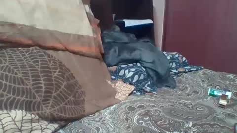 Snapshot of triplexxx007 chatting on 01-04-25, 05:26 Raaz keeps ur Raaz online show from 01-04-25, 05:26