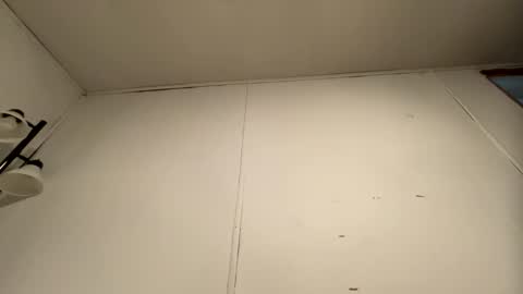 tripod99999 online show from 03-03-26, 06:14