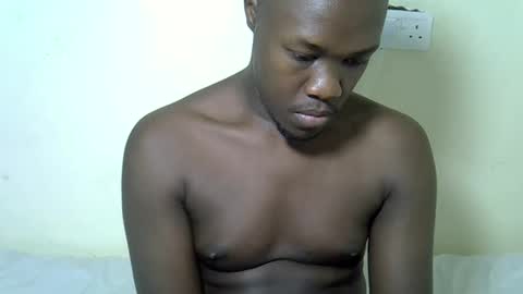 Snapshot of trisbaby3 chatting on 04-29-26, 12:27 Tris6 online show from 04-29-26, 12:27