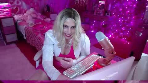 trista_doll online show from 03-03-25, 12:04