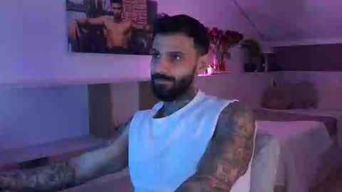 Snapshot of tristangreyaura chatting on 02-20-26, 07:54 Trystan Grey online show from 02-20-26, 07:54