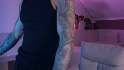 Snapshot of tristangreyaura chatting on 02-24-26, 07:06 Trystan Grey online show from 02-24-26, 07:06