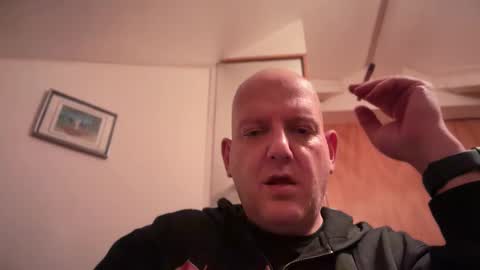 Triton online show from 10-03-25, 01:02