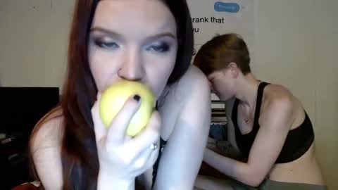 Trixie 3 online show from 02-24-25, 02:40