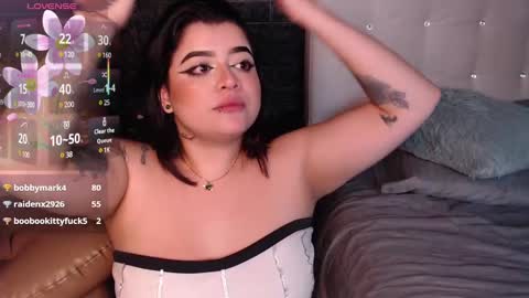 trixxiee_ online show from 02-25-25, 11:22