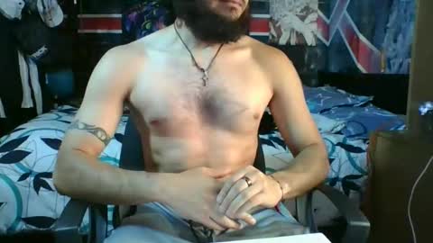 Snapshot of trizquelmen chatting on 12-19-25, 07:43 Andrew online show from 12-19-25, 07:43