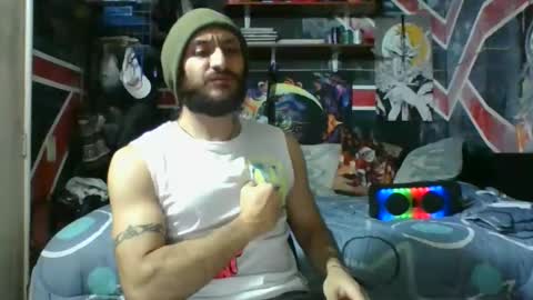 Snapshot of trizquelmen chatting on 02-07-26, 04:16 Andrew online show from 02-07-26, 04:16