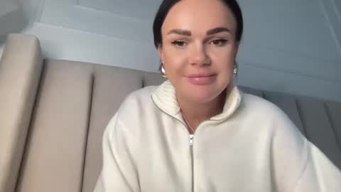 Victoria online show from 02-17-25, 02:04