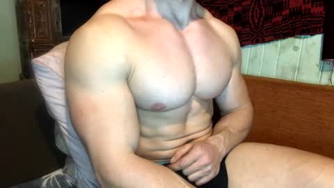 Troncq online show from 03-03-25, 06:22