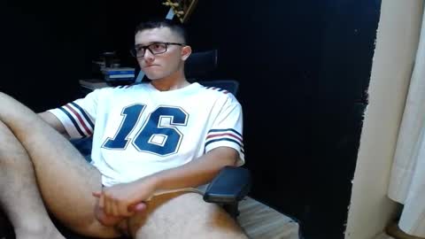 Snapshot of troy_6969 chatting on 10-05-25, 06:17 Alan David online show from 10-05-25, 06:17