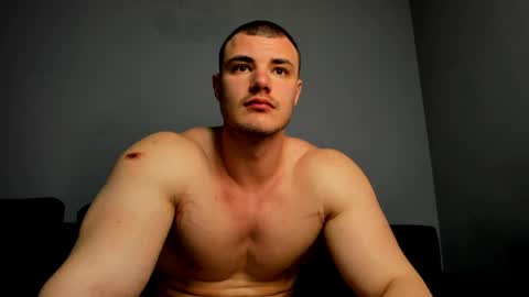 Snapshot of troy_bigtitan chatting on 04-22-26, 11:12 Troy online show from 04-22-26, 11:12
