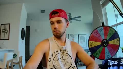 Snapshot of troy_greenxo chatting on 09-14-25, 08:30 Troy Green online show from 09-14-25, 08:30