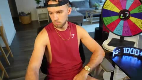 Snapshot of troy_greenxo chatting on 10-03-25, 09:34 Troy Green online show from 10-03-25, 09:34