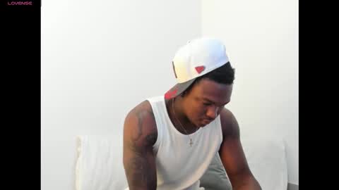 Snapshot of troykhalil chatting on 11-06-25, 04:57 Troy Khalil online show from 11-06-25, 04:57