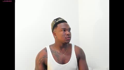 Snapshot of troykhalil chatting on 11-09-25, 05:50 Troy Khalil online show from 11-09-25, 05:50