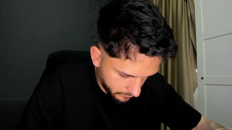 Snapshot of troywade chatting on 06-02-26, 04:03 TroyWade online show from 06-02-26, 04:03