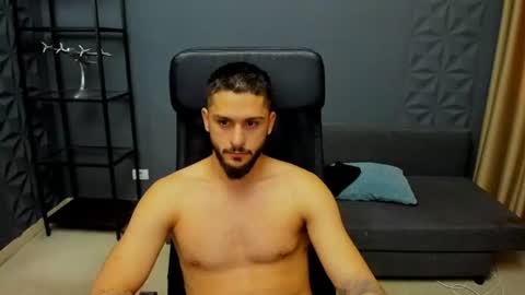 Snapshot of troywade chatting on 07-14-26, 04:50 TroyWade online show from 07-14-26, 04:50
