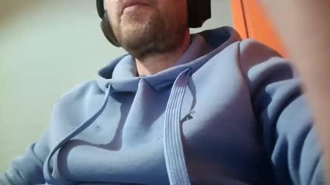 Snapshot of truble_again chatting on 04-28-26, 05:29 truble_again online show from 04-28-26, 05:29