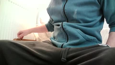 Snapshot of truble_again chatting on 05-19-26, 05:25 truble_again online show from 05-19-26, 05:25