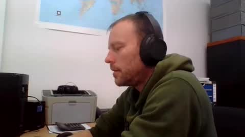 Snapshot of truble_again chatting on 05-26-26, 08:32 truble_again online show from 05-26-26, 08:32