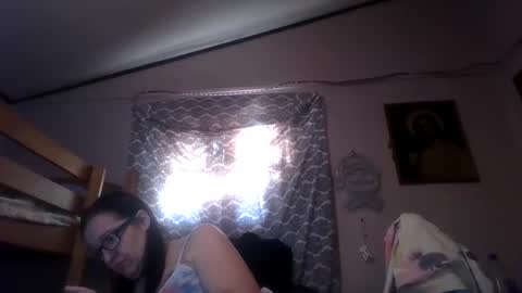 Snapshot of truckerswifetobe chatting on 01-18-25, 05:26 TruckersWifeToBe online show from 01-18-25, 05:26