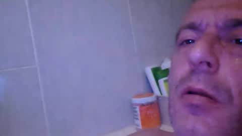 Snapshot of truelength chatting on 09-09-25, 11:04 True Length online show from 09-09-25, 11:04