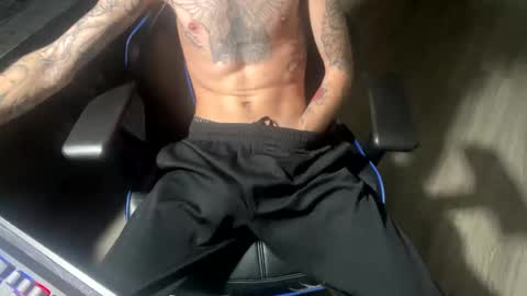 Snapshot of truenorthheavy chatting on 02-06-26, 11:41 Leo online show from 02-06-26, 11:41