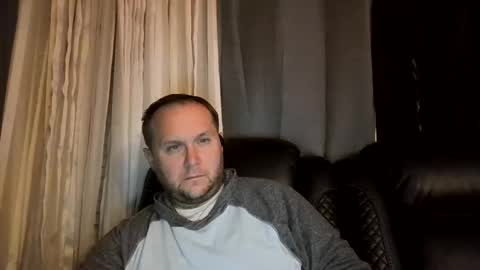 Snapshot of truthiness2019 chatting on 10-29-25, 06:48 truthiness2019 online show from 10-29-25, 06:48