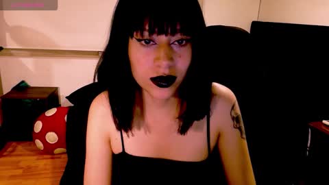 Cait online show from 11-04-25, 02:10