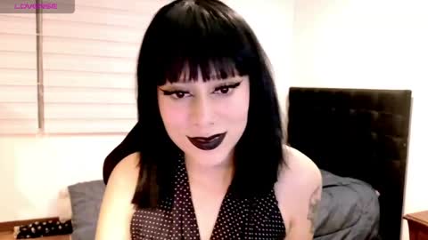 Snapshot of tryp666 chatting on 04-30-26, 02:40 Cait online show from 04-30-26, 02:40