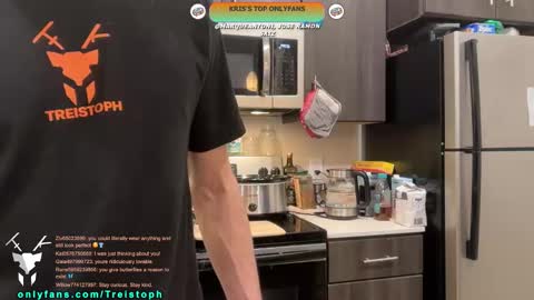 Treistoph online show from 11-28-25, 01:47